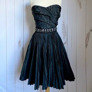 Stunning Dolce & Gabbana Black Strapless Party Dress